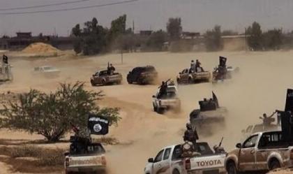 داعش تقصف سجن تدمر والنظام يسلح سجنائه لقتال التنظيم