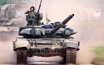 الدبابة الروسية T90 تدخل الحرب في سوريا.. تعرف عليها