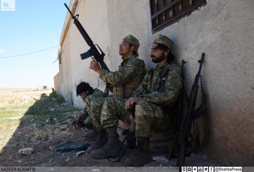 معارك مستمرة في محيط الباب والطيران التركي يستهدف مواقع داعش