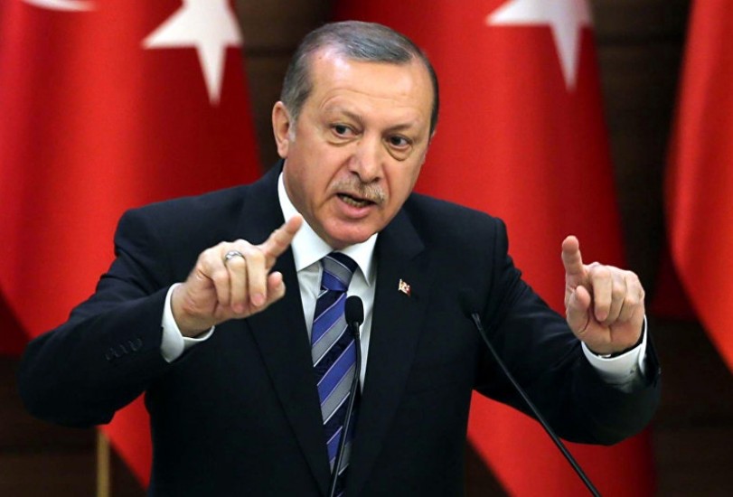 أردوغان لترامب: أشكرك، لكن لا تكتفي بالأقوال لا بد من أفعال.. ونحن مستعدون