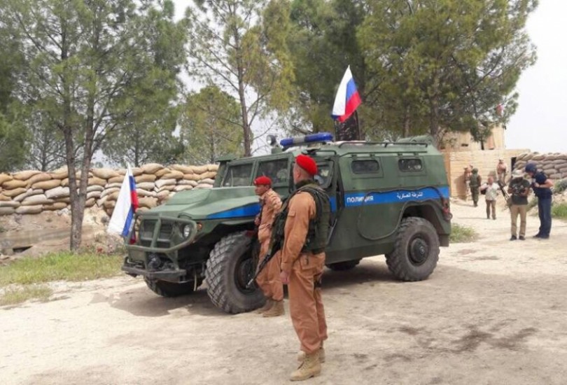 روسيا تمهد لعودة ميليشيا الوحدات في عفرين لحضن الأسد