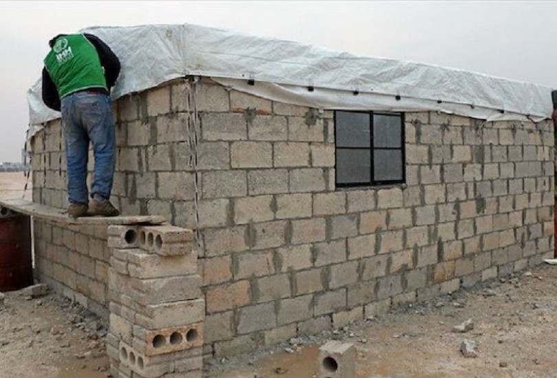 هيئة الإغاثة التركية تسعى لبناء منازل لألفي نازح في إدلب