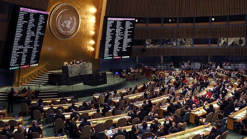 الأمم المتحدة تعتمد قرارا يدين انتهاكات نظام الأسد