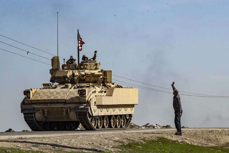 التحالف ينفي شن ضربات جوية قرب الحدود السورية العراقية
