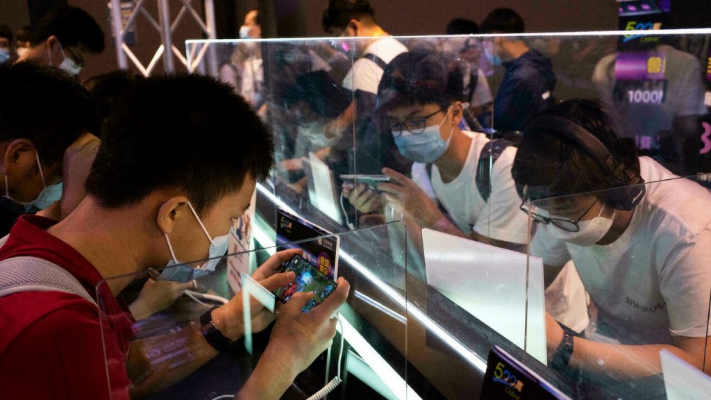 الصين تخفض المدة المسموح بها للمراهقين بألعاب الفيديو إلى 3 ساعات أسبوعيا