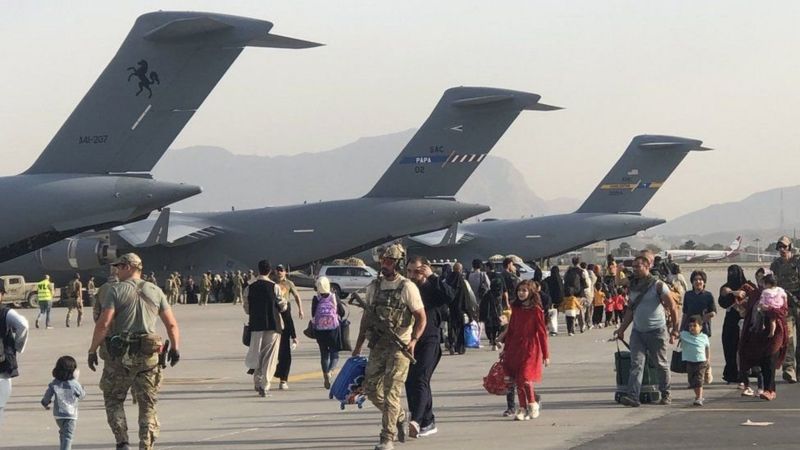 صحيفة بريطانية: ما حدث في أفغانستان هزيمة تاريخية للغرب