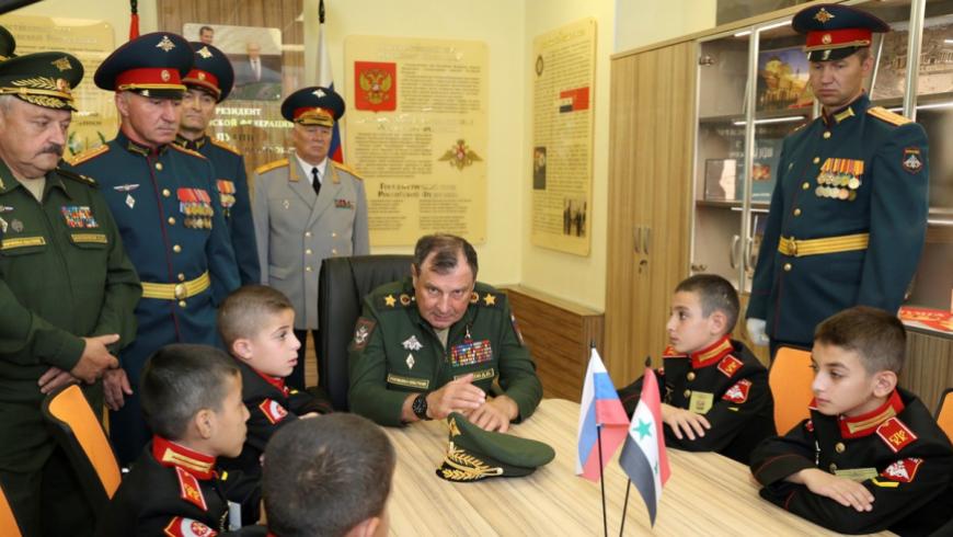 وزير الدفاع الروسـ.ـي يرسل 50 تلميذ سوري إلى موسكو
