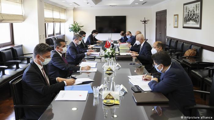 مصر وتركيا تعهدان بمزيد من المحادثات لتسريع تطبيع العلاقات