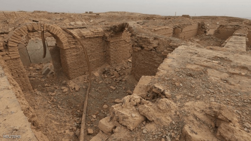 علماء يكتشفون معاصر وجداريات آشورية في العراق عمرها 2700 عام