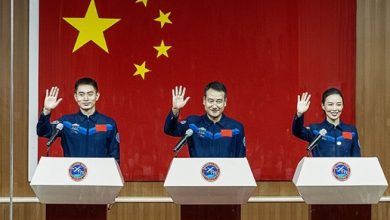 صورة الصين ترسل ثلاثة روّاد إلى محطة فضاء السبت المقبل