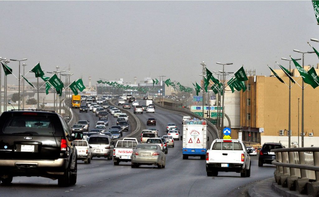 مسؤول سعودي: 30% من سيارات العاصمة الرياض ستكون كهربائية بحلول 2030