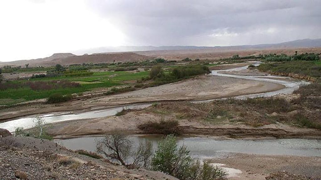 الجفاف يحُوْل دون وصول أحد أكبر أنهار المغرب إلى مصبّه