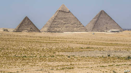 بعثات علمية لا تزال تبحث عملية بناء الأهرامات في مصر