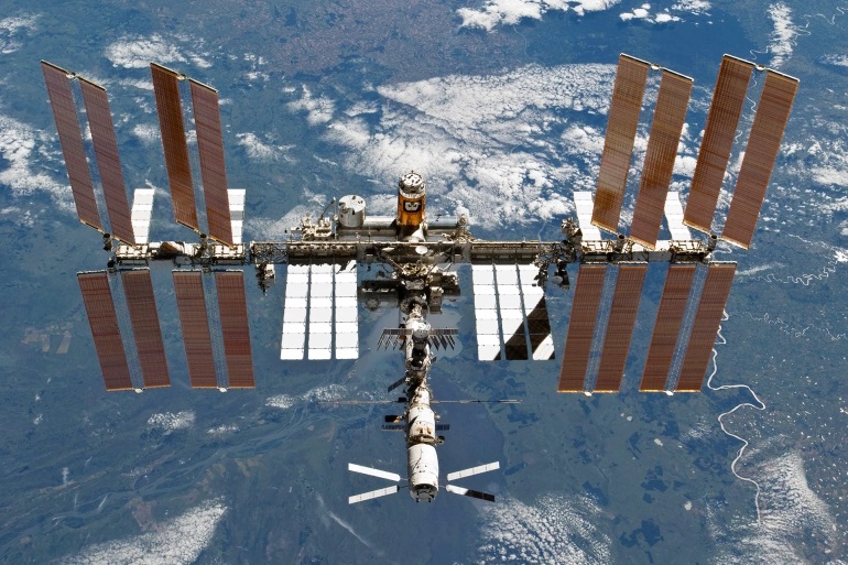 روسيا تقرر الانسحاب من محطة الفضاء الدولية.. ما هو مصيرها؟