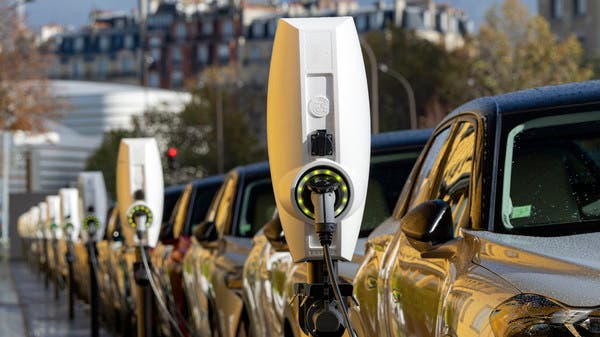 أكثر من 50‎%‎ من مبيعات السيارات في العالم ستكون كهربائية بحلول 2035