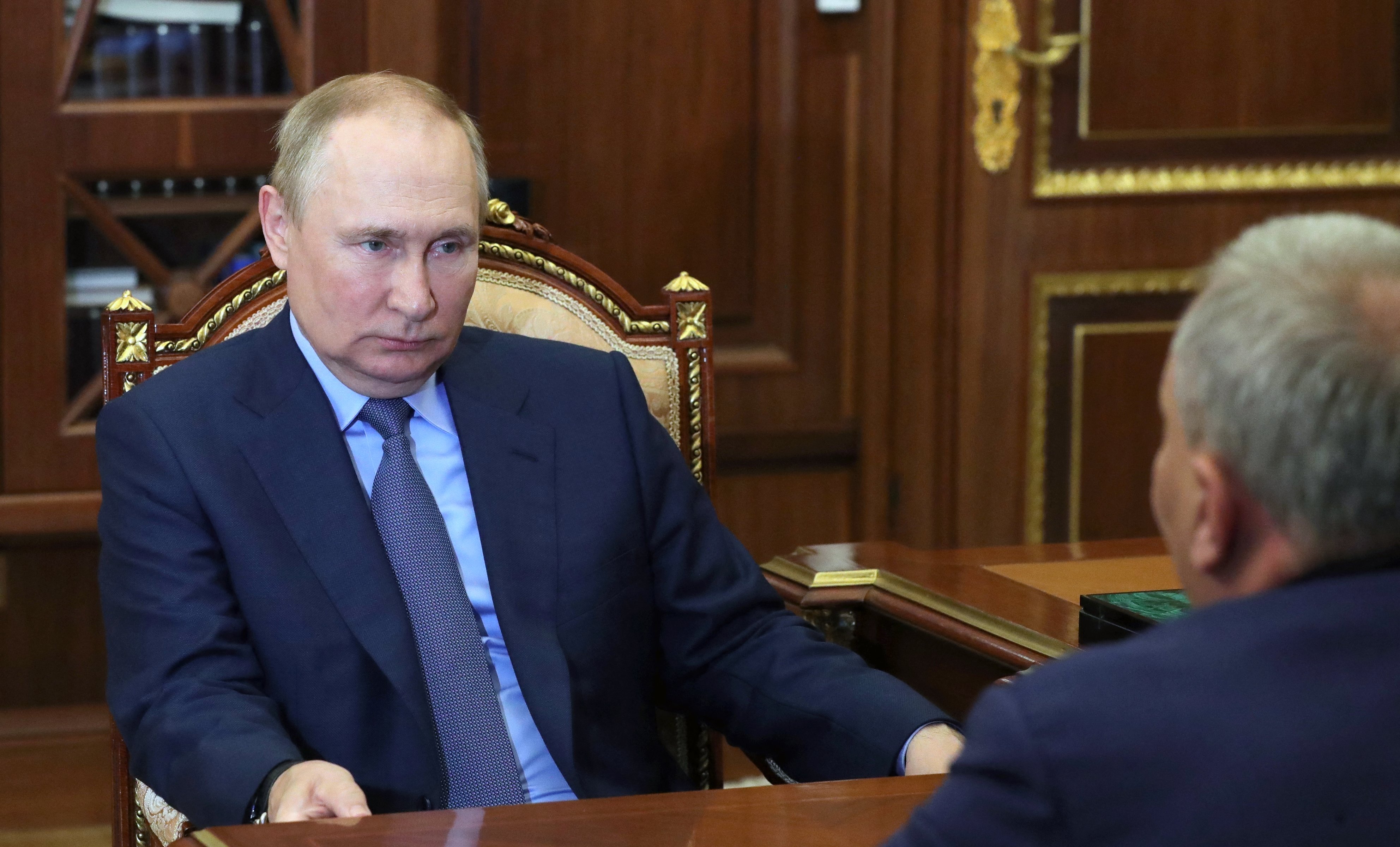 بوتين والرئيس الجديد لوكالة الفضاء الروسية