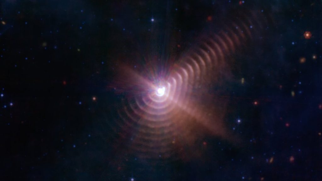 جيمس ويب يكتشف بصمة سماوية هائلة تقع على مسافة 5 آلاف سنة ضوئية
