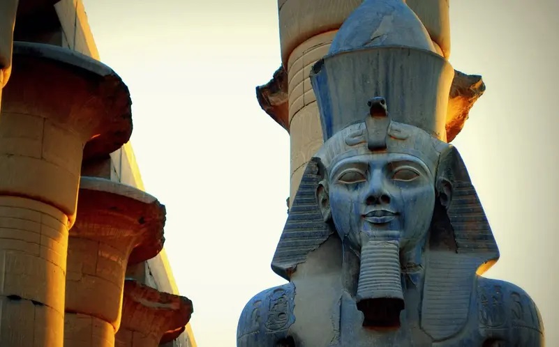 علماء من مصر وبريطانيا يكشفون الوجه الحقيقي للفرعون رمسيس الثاني