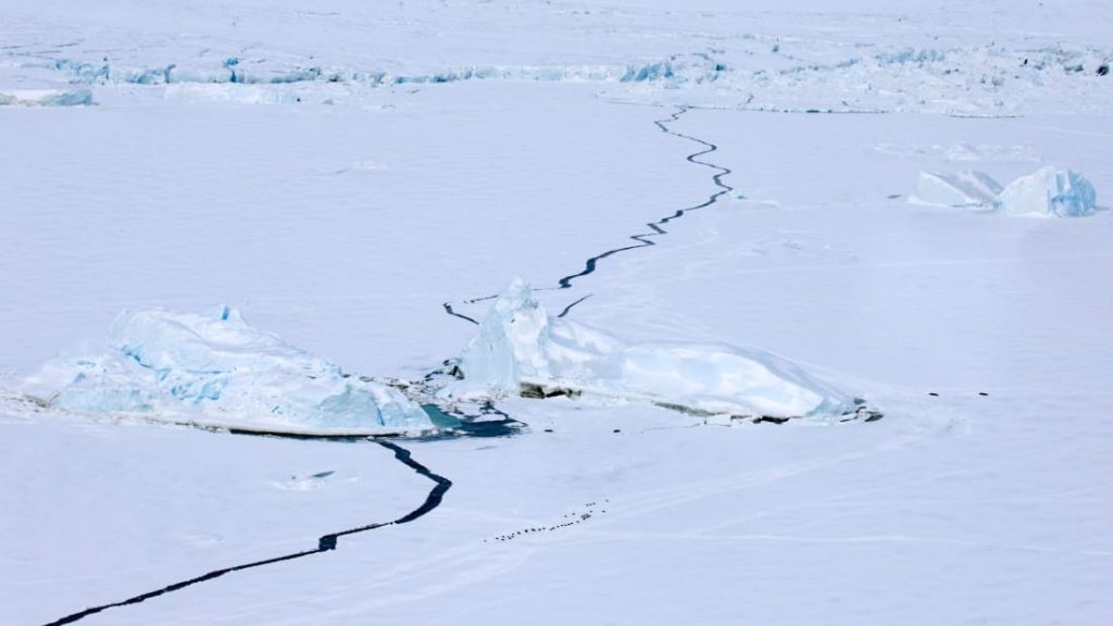 حل لغز بحيرة مختفية في قارة القطب الجنوبي