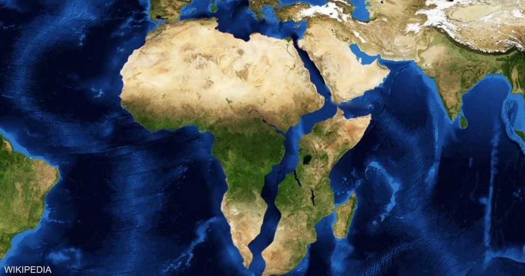 قد يقسم القارة إلى نصفين.. دراسة: “محيط جديد” يتكون في إفريقيا